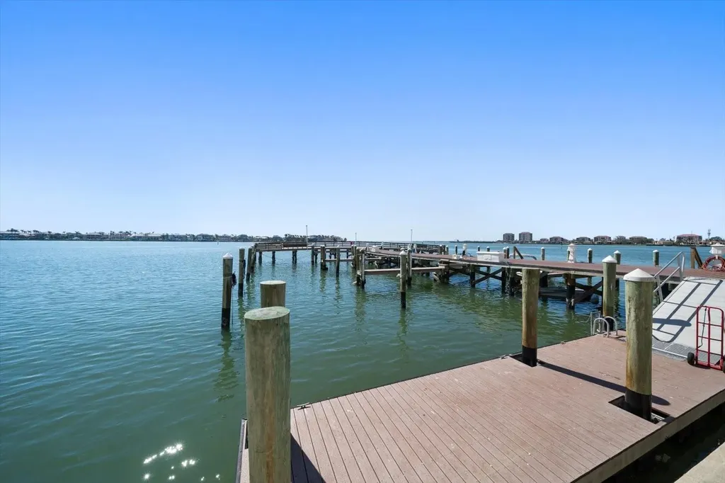 5200 Brittany Drive S St Petersburg FL 33715