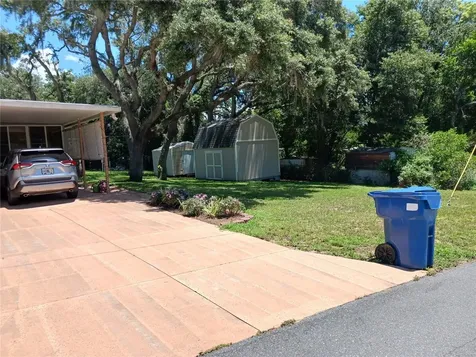 25624 Madison Street Astatula FL 34705