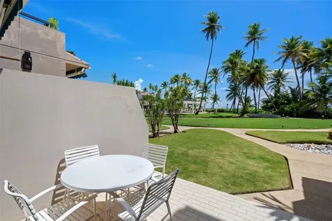 180 Crescent Cove Cove SE Humacao PR 00791