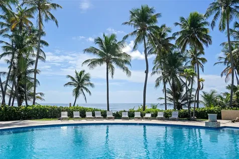180 Crescent Cove Cove SE Humacao PR 00791