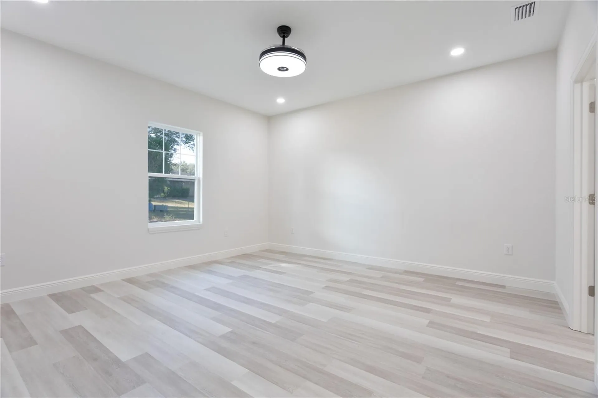 26 Hemlock Radial Loop Ocala FL 34472