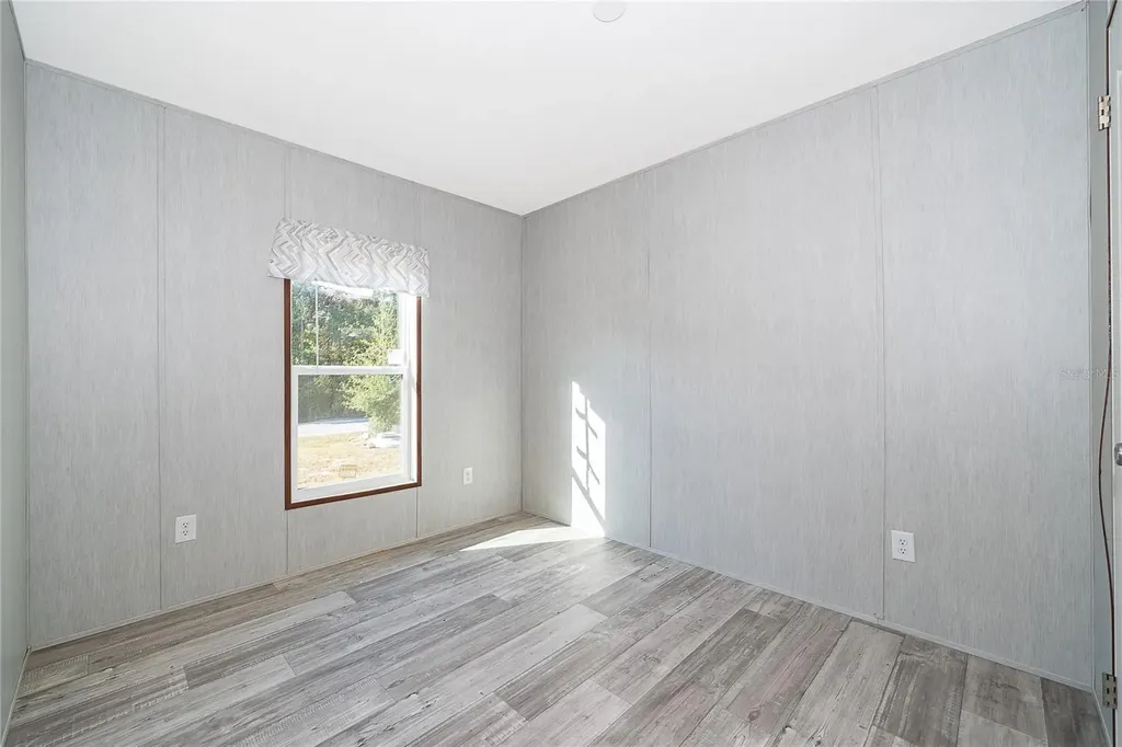 31811 Pine Drive Deland FL 32720