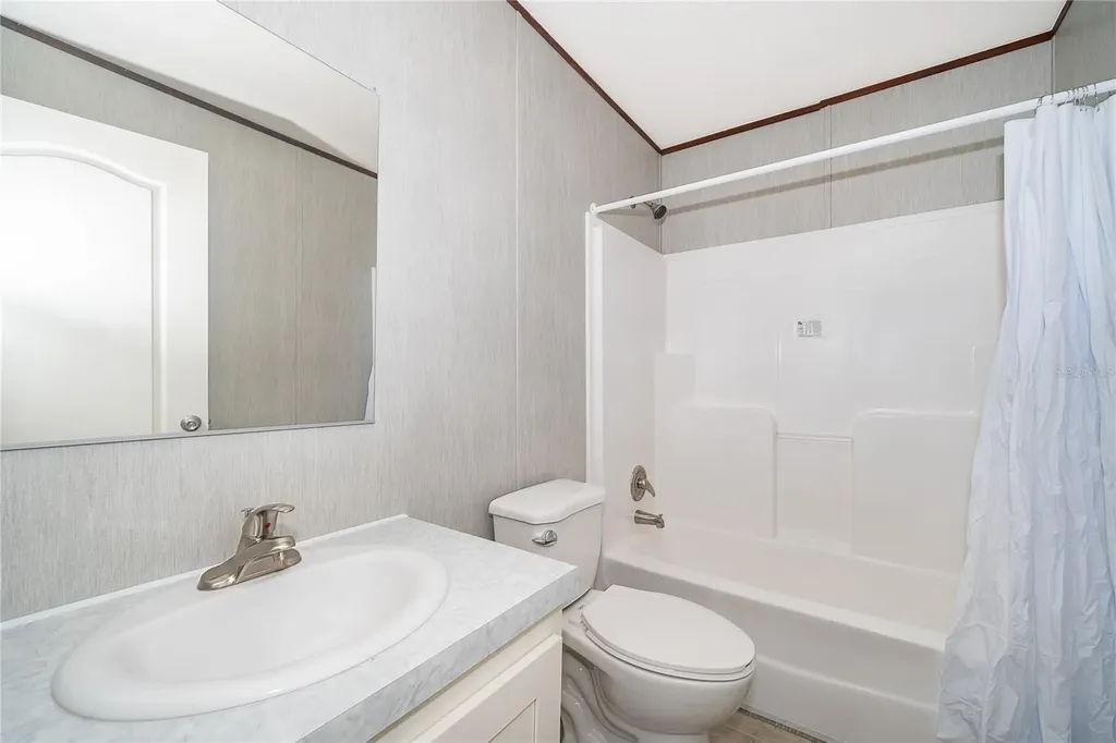 31811 Pine Drive Deland FL 32720