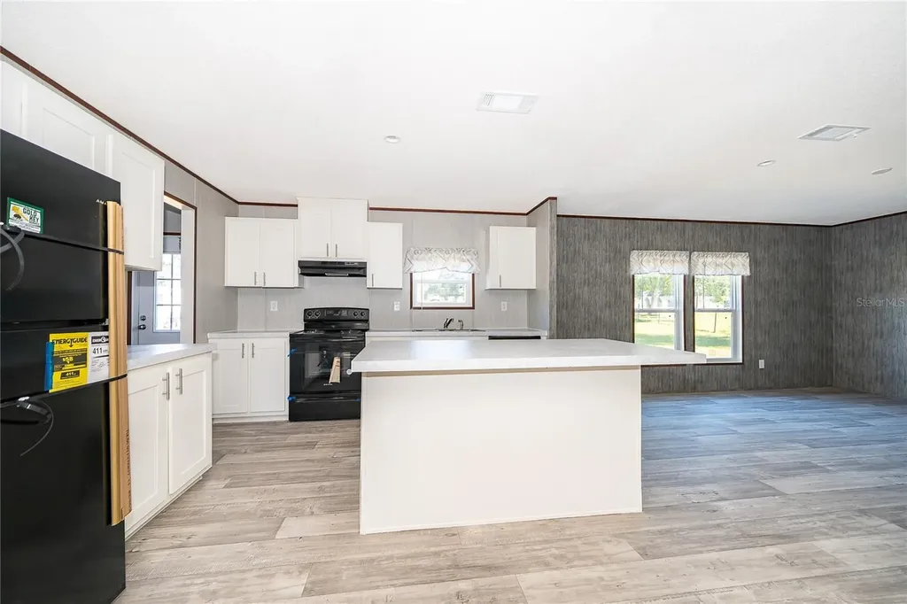 31811 Pine Drive Deland FL 32720