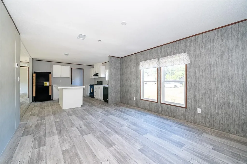 31811 Pine Drive Deland FL 32720