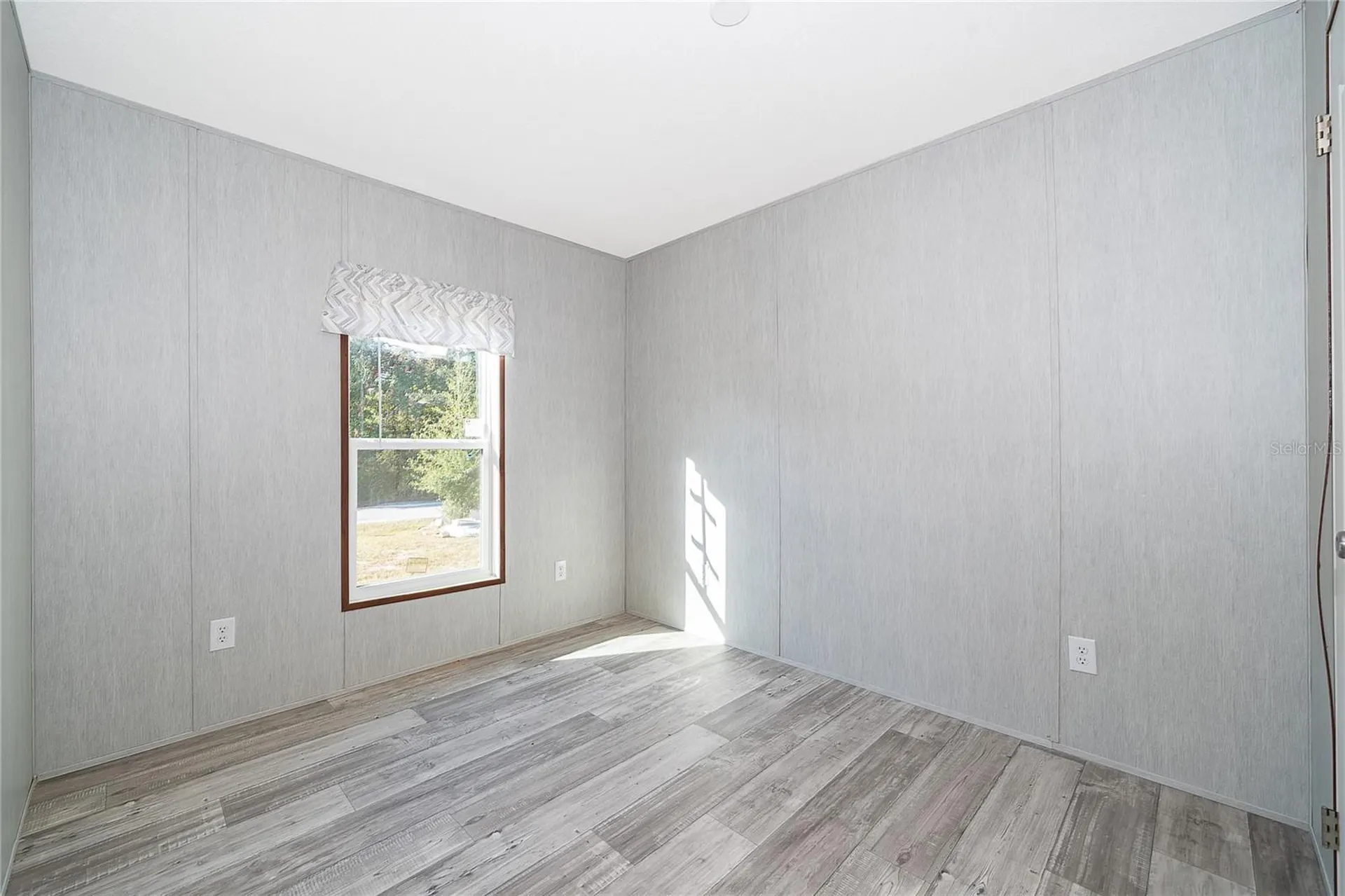 31811 Pine Drive Deland FL 32720