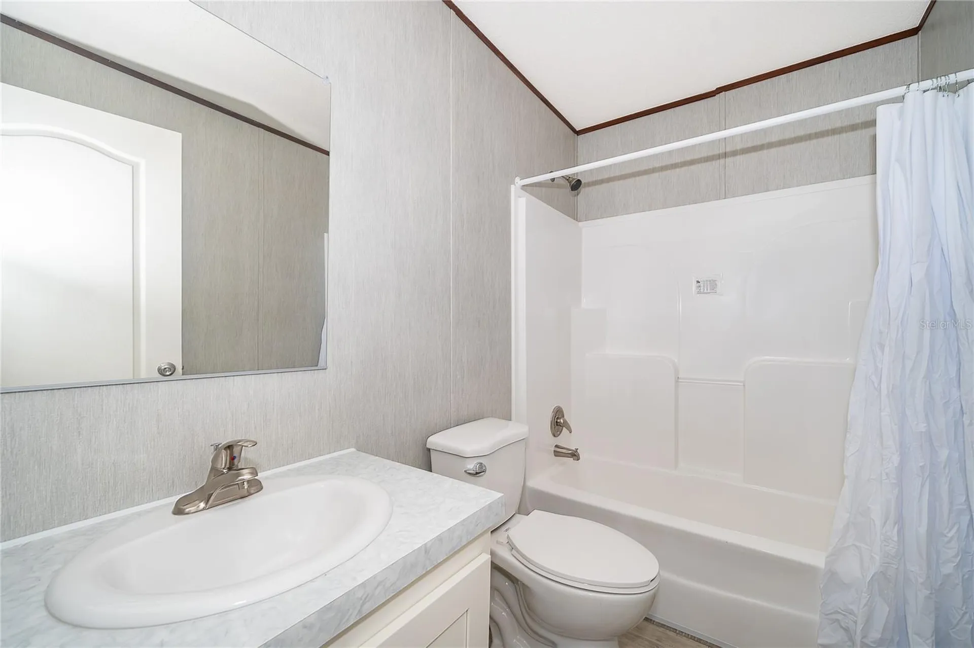 31811 Pine Drive Deland FL 32720