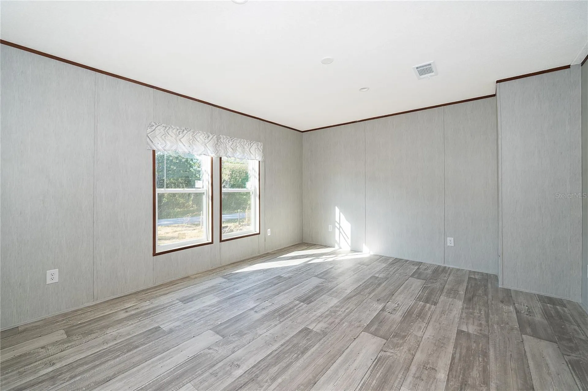 31811 Pine Drive Deland FL 32720