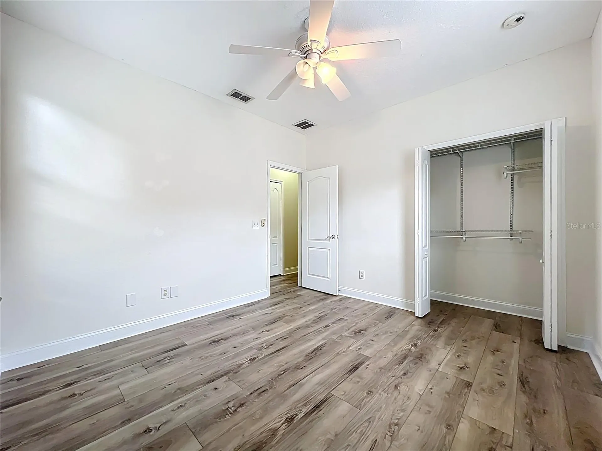 2806 E Washington Street Orlando FL 32803
