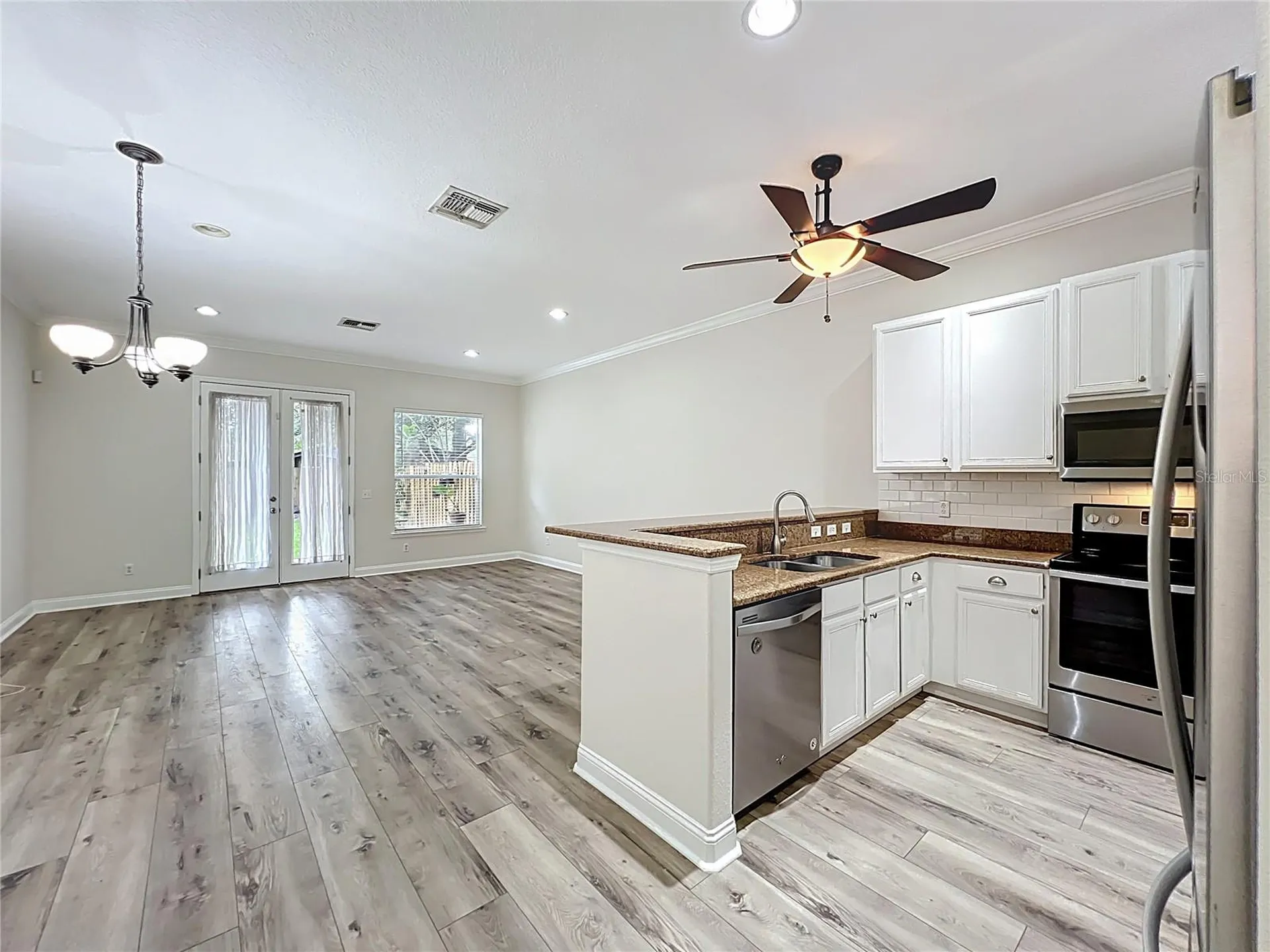 2806 E Washington Street Orlando FL 32803