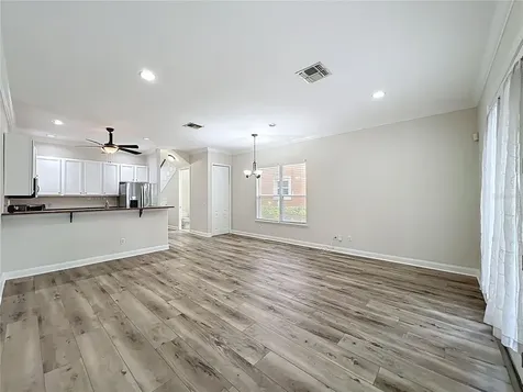 2806 E Washington Street Orlando FL 32803