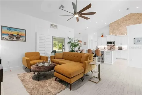 30912 Fairvista Drive Tavares FL 32778