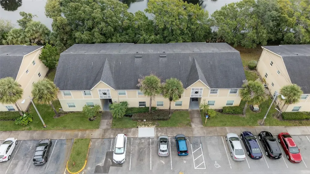 9825 Turf Way Orlando FL 32837