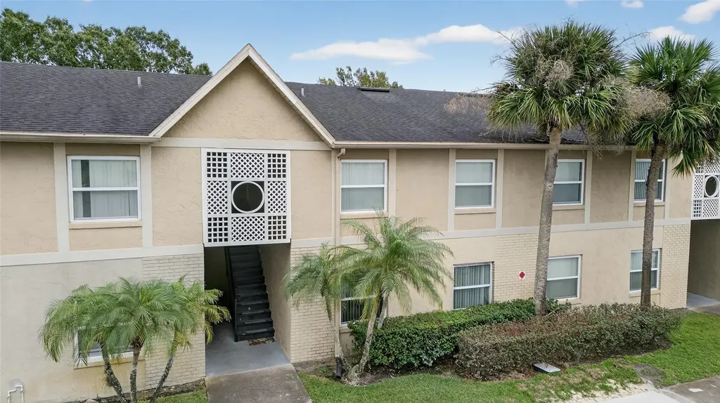 9825 Turf Way Orlando FL 32837