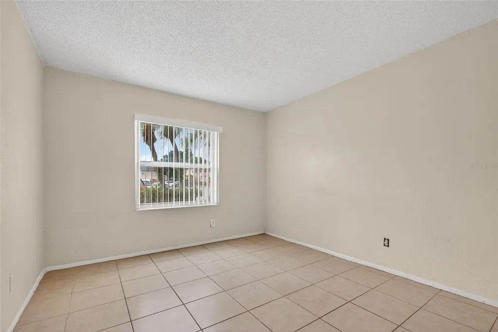9825 Turf Way Orlando FL 32837