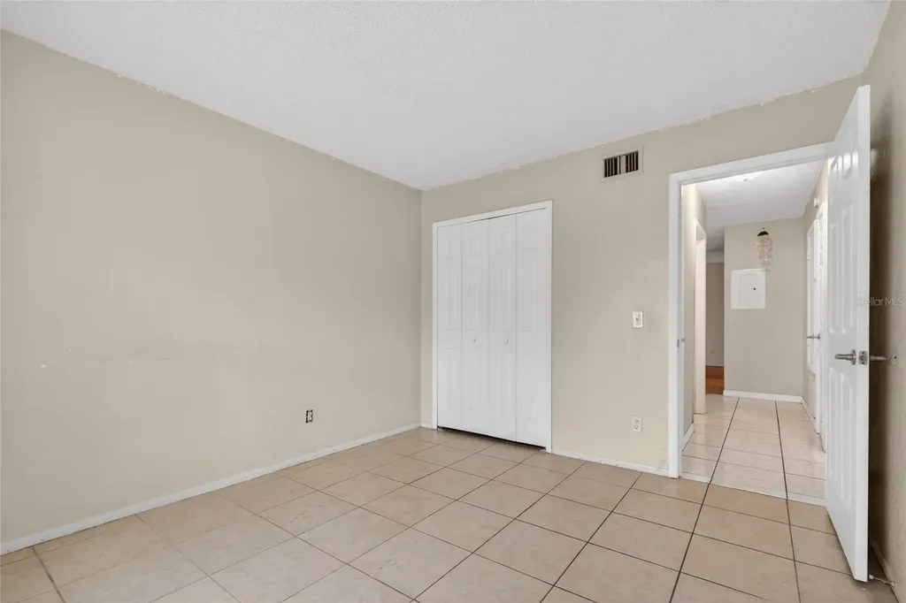 9825 Turf Way Orlando FL 32837