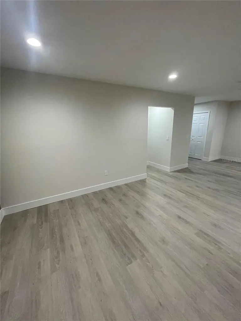 6104 Curry Ford Road Orlando FL 32822