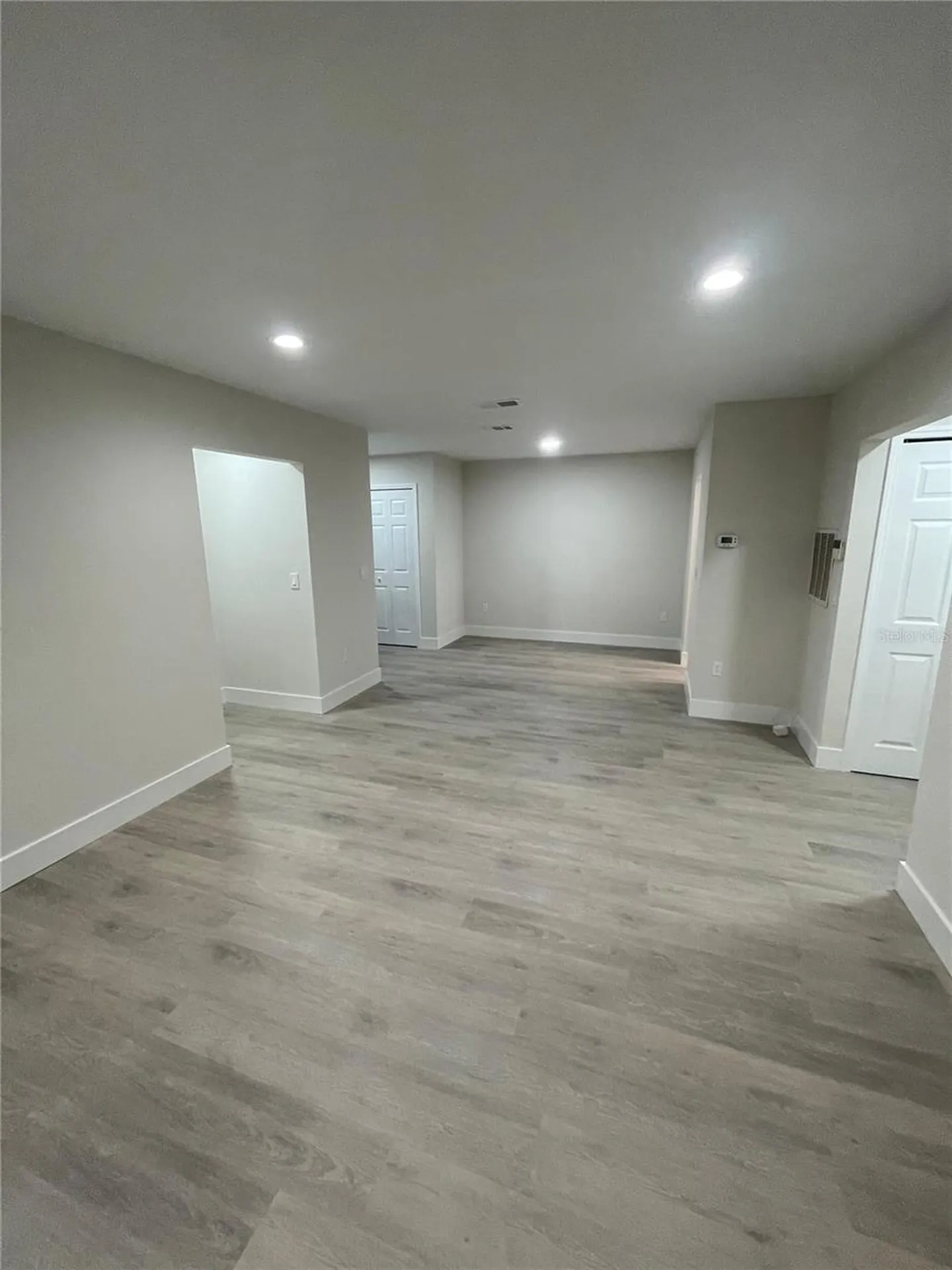 6104 Curry Ford Road Orlando FL 32822