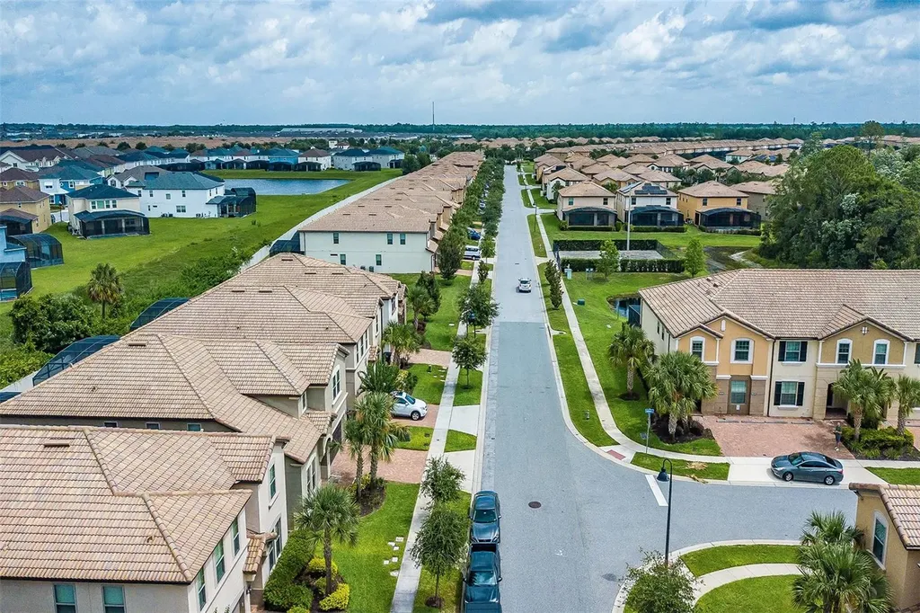 1682 Lima Avenue Kissimmee FL 34747