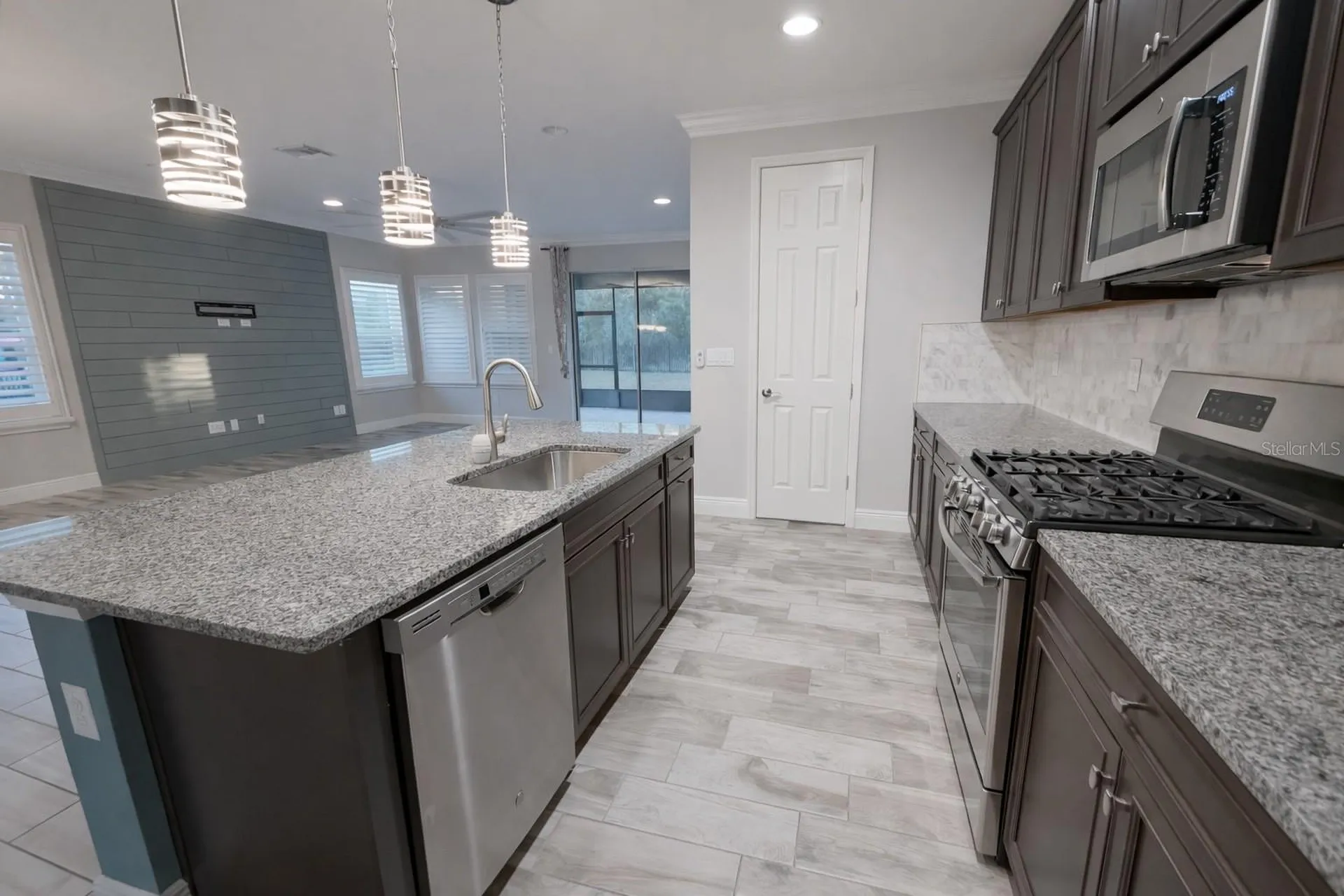6204 Colmar Place Apollo Beach FL 33572