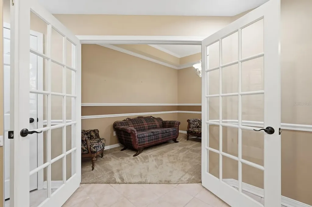 241 Crystal Cove Drive Palatka FL 32177