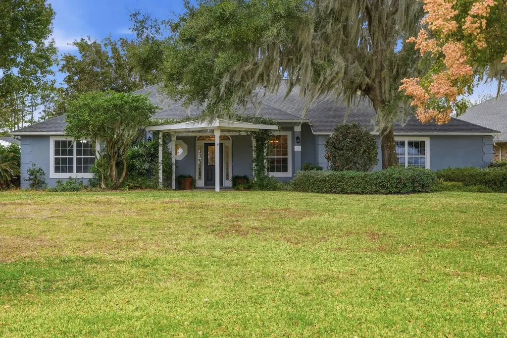 241 Crystal Cove Drive Palatka FL 32177