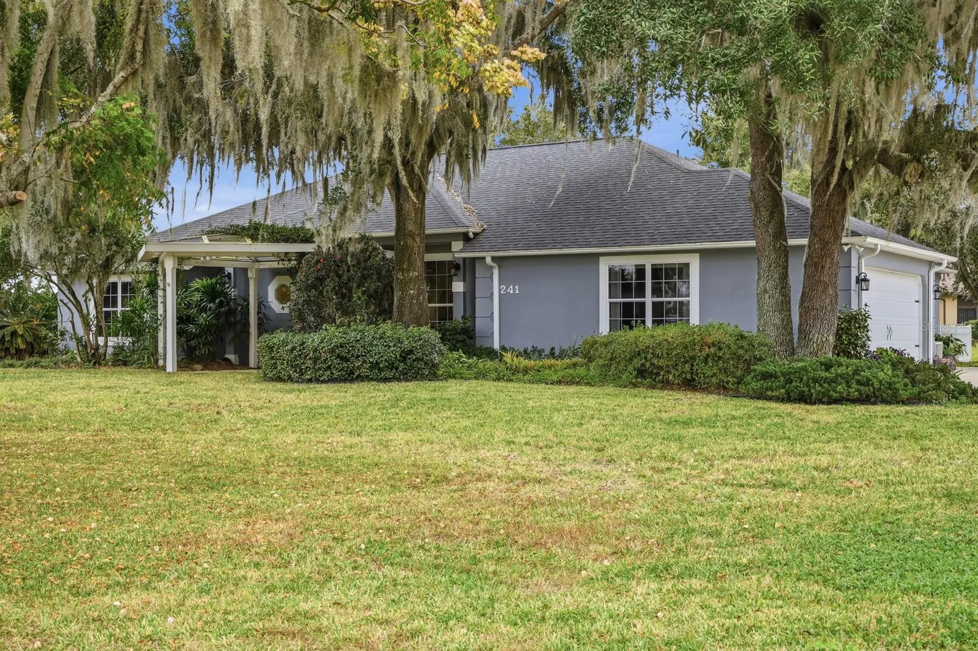 241 Crystal Cove Drive Palatka FL 32177