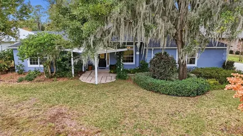 241 Crystal Cove Drive Palatka FL 32177