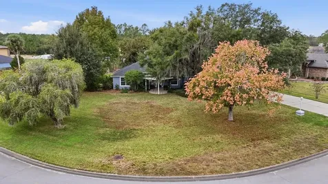 241 Crystal Cove Drive Palatka FL 32177