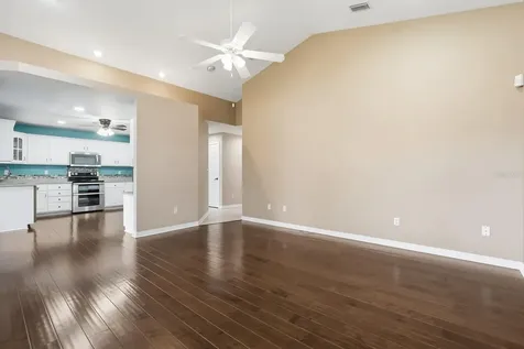 241 Crystal Cove Drive Palatka FL 32177