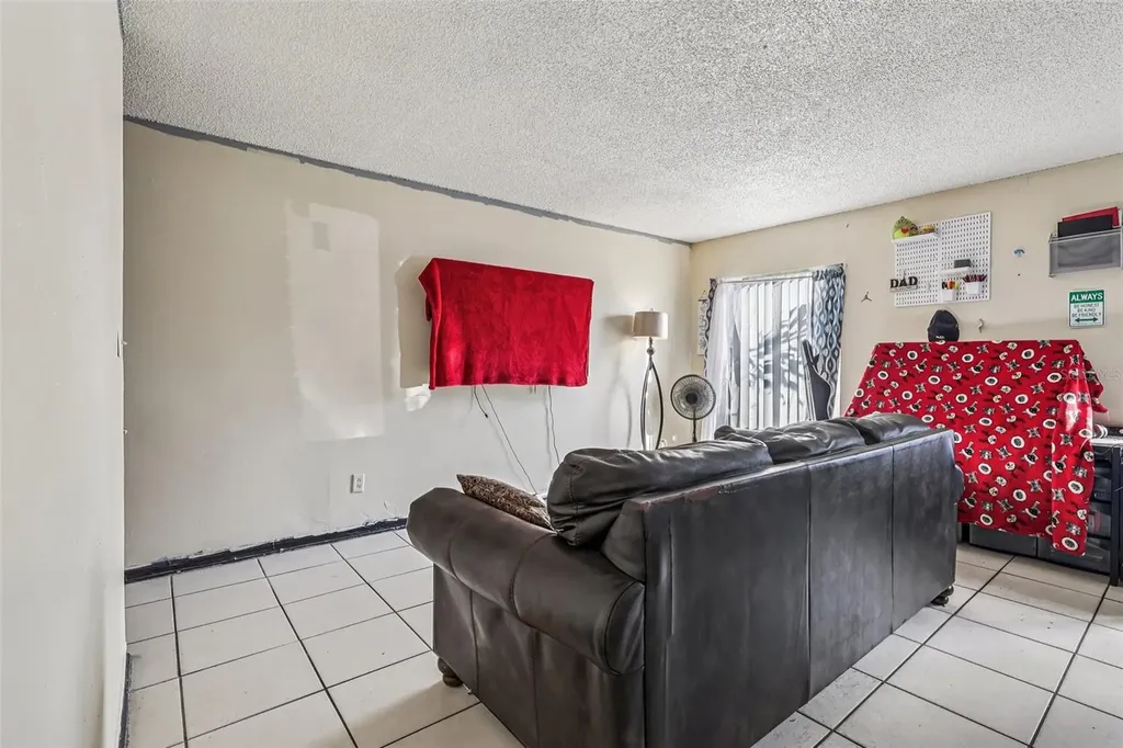 737 E Church Avenue Longwood FL 32750