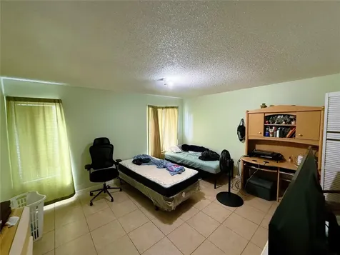 737 E Church Avenue Longwood FL 32750