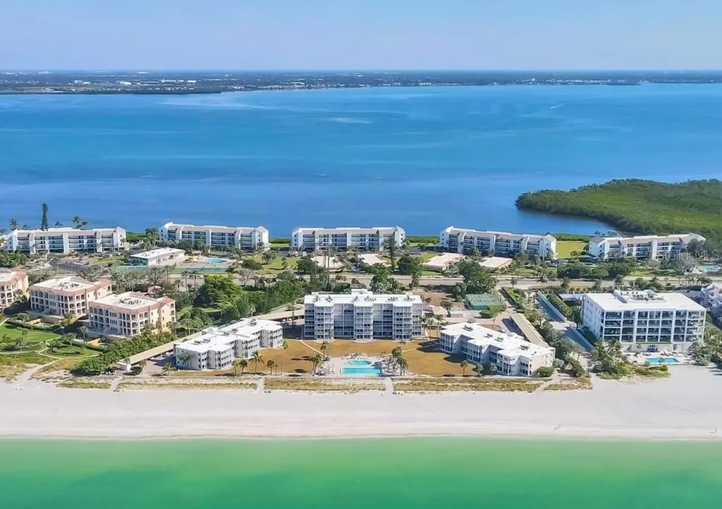 4825 Gulf Of Mexico Drive Longboat Key FL 34228