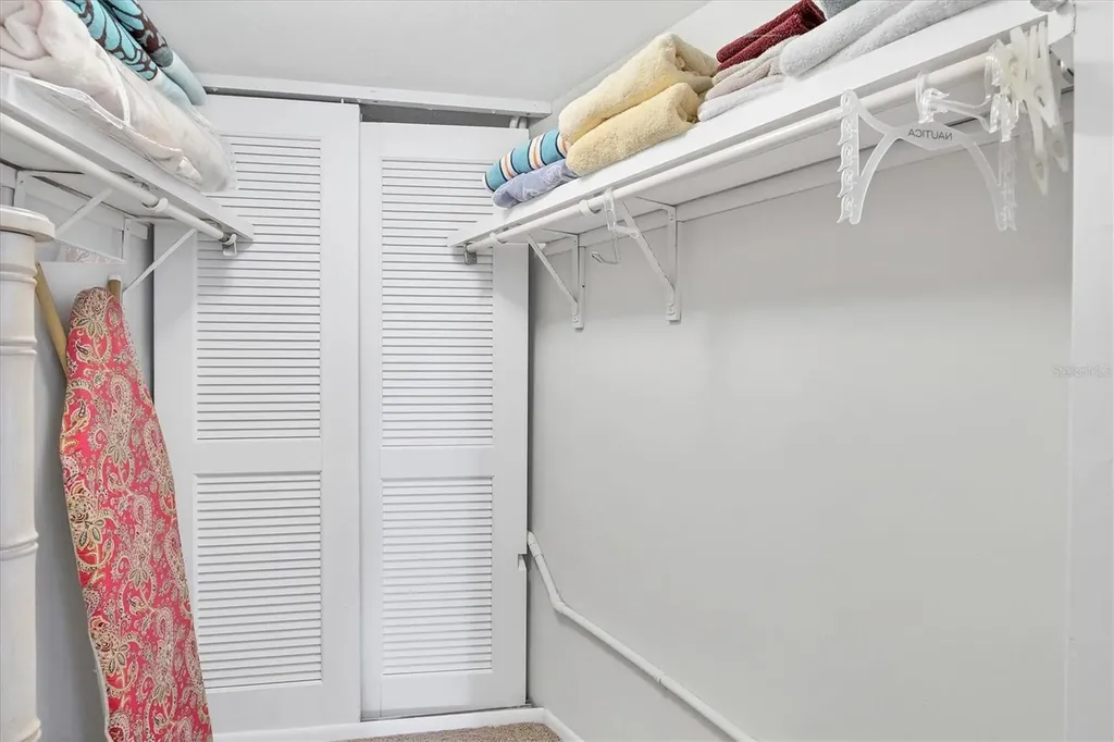 4825 Gulf Of Mexico Drive Longboat Key FL 34228