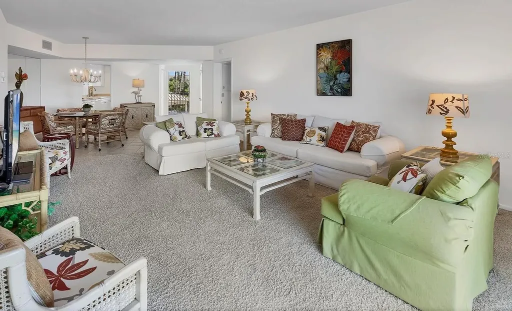 4825 Gulf Of Mexico Drive Longboat Key FL 34228