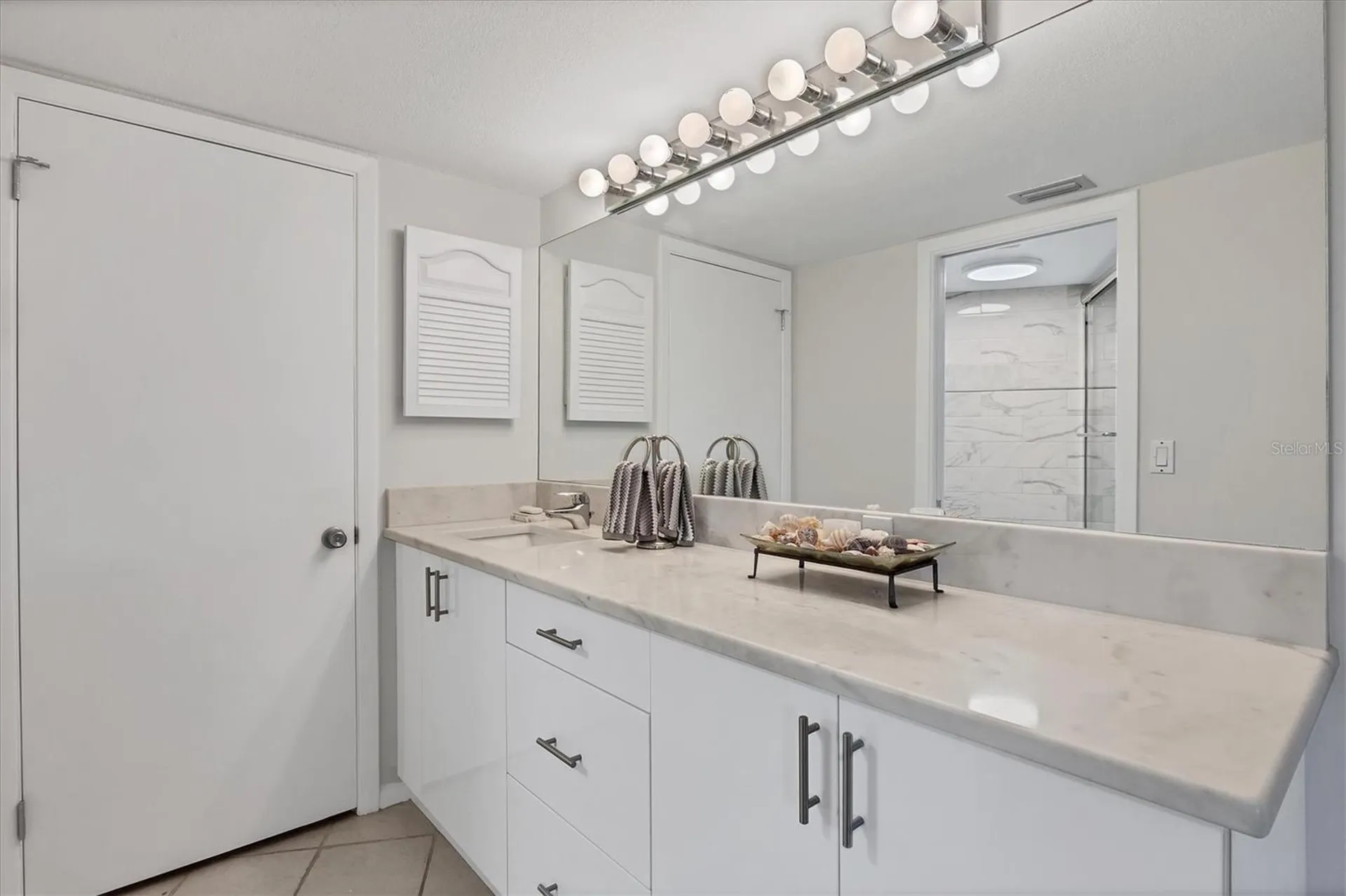4825 Gulf Of Mexico Drive Longboat Key FL 34228