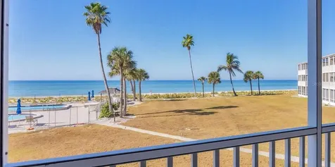 4825 Gulf Of Mexico Drive Longboat Key FL 34228