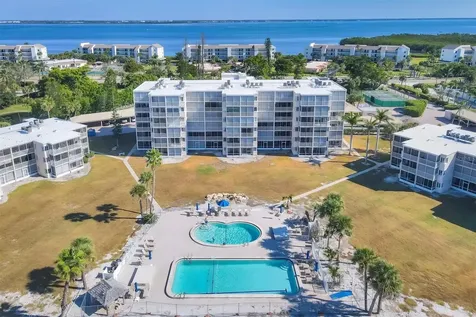 4825 Gulf Of Mexico Drive Longboat Key FL 34228