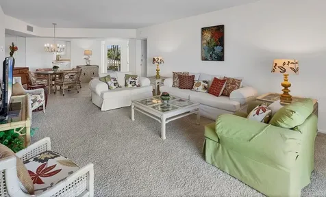 4825 Gulf Of Mexico Drive Longboat Key FL 34228