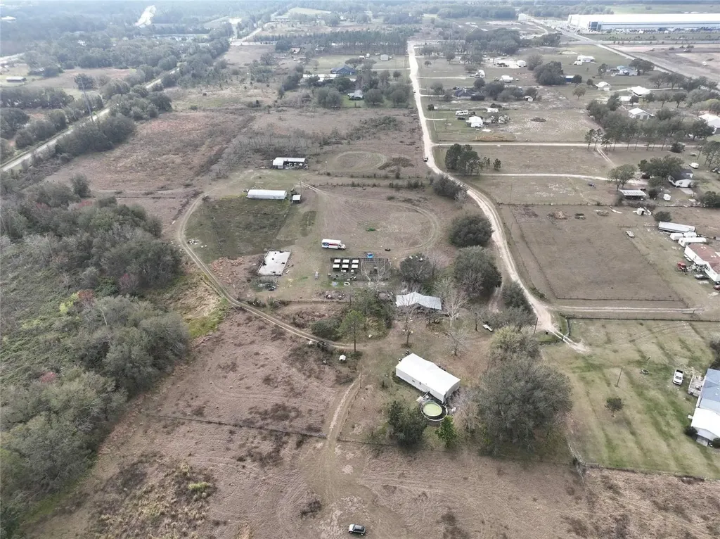 307 & 317 Skyblue Lane Auburndale FL 33823
