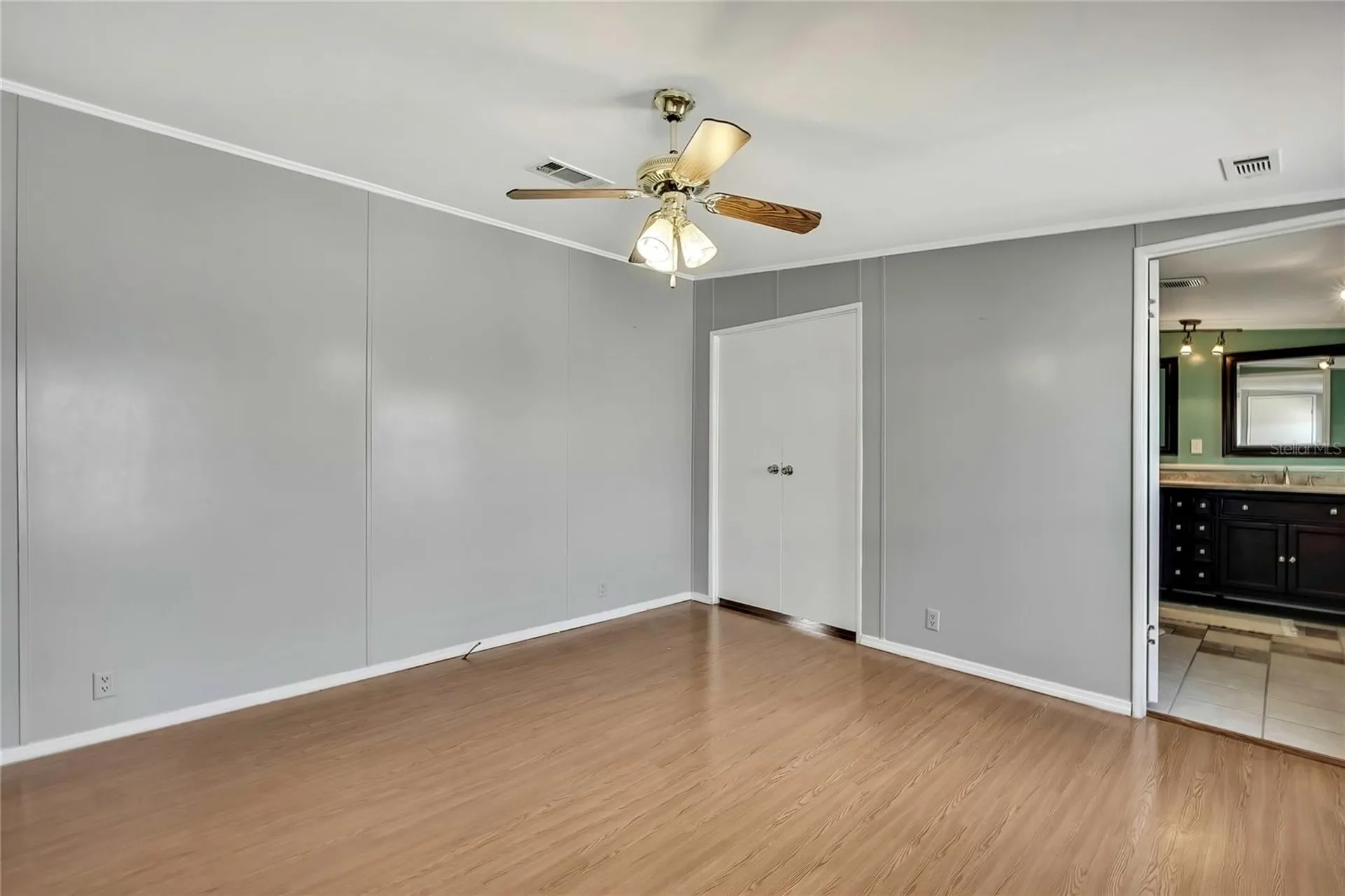 2400 Lemur Drive Holiday FL 34690