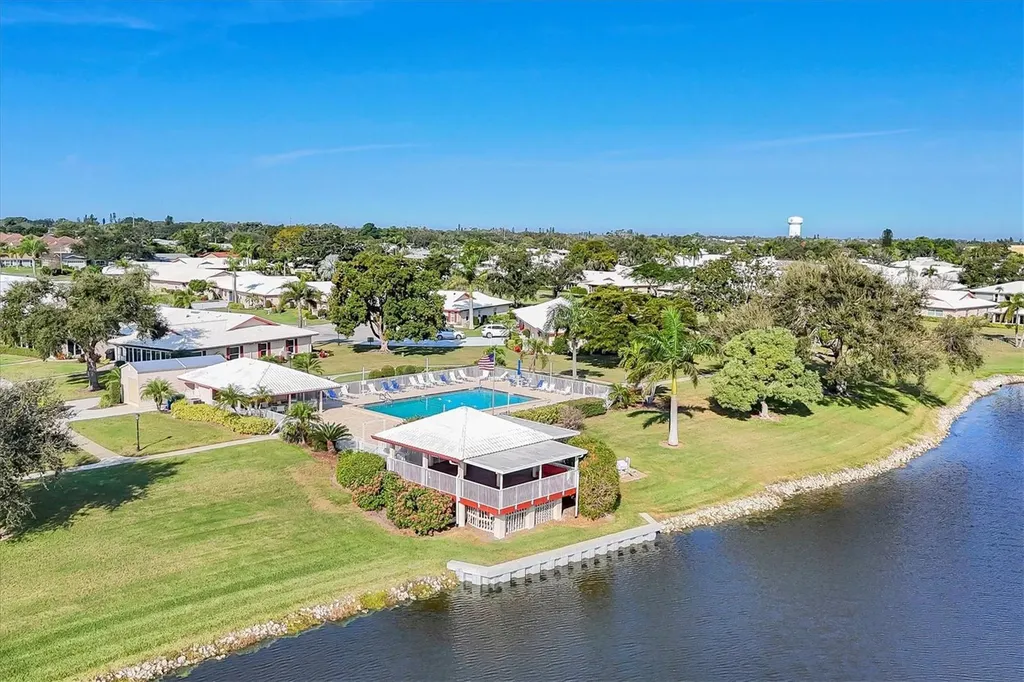 6708 12th Avenue W Bradenton FL 34209