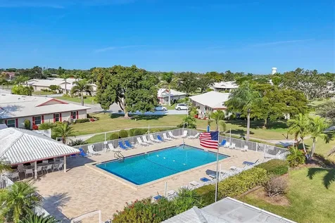 6708 12th Avenue W Bradenton FL 34209