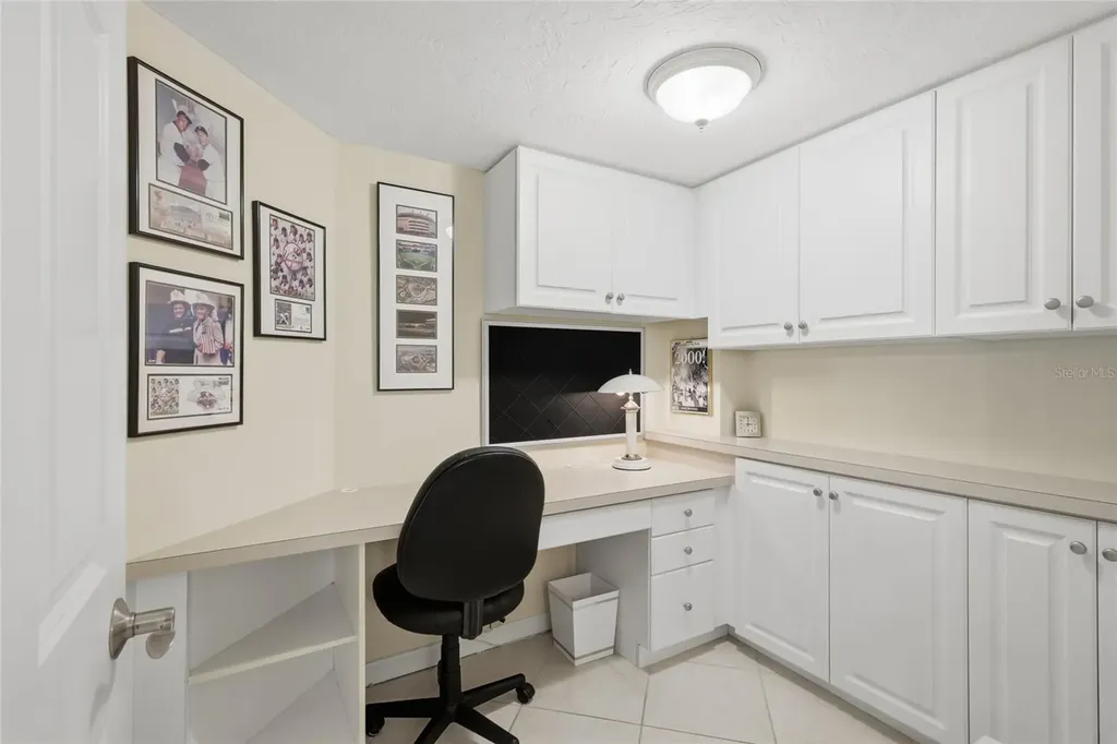 1750 Benjamin Franklin Drive Sarasota FL 34236