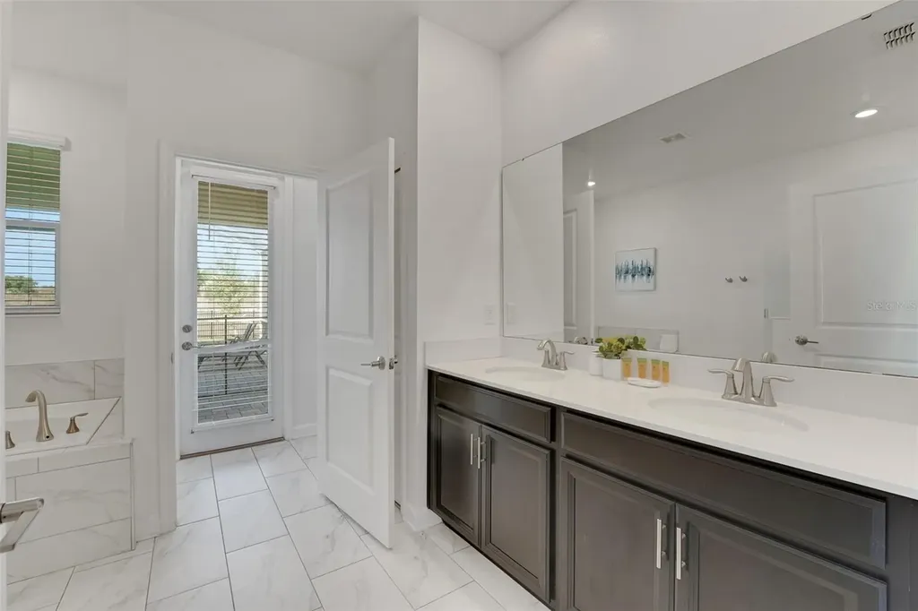 9262 Sommerset Hills Drive Davenport FL 33896