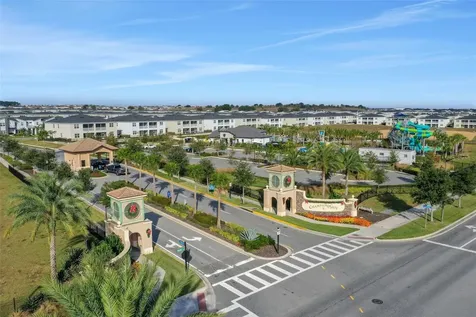 9262 Sommerset Hills Drive Davenport FL 33896