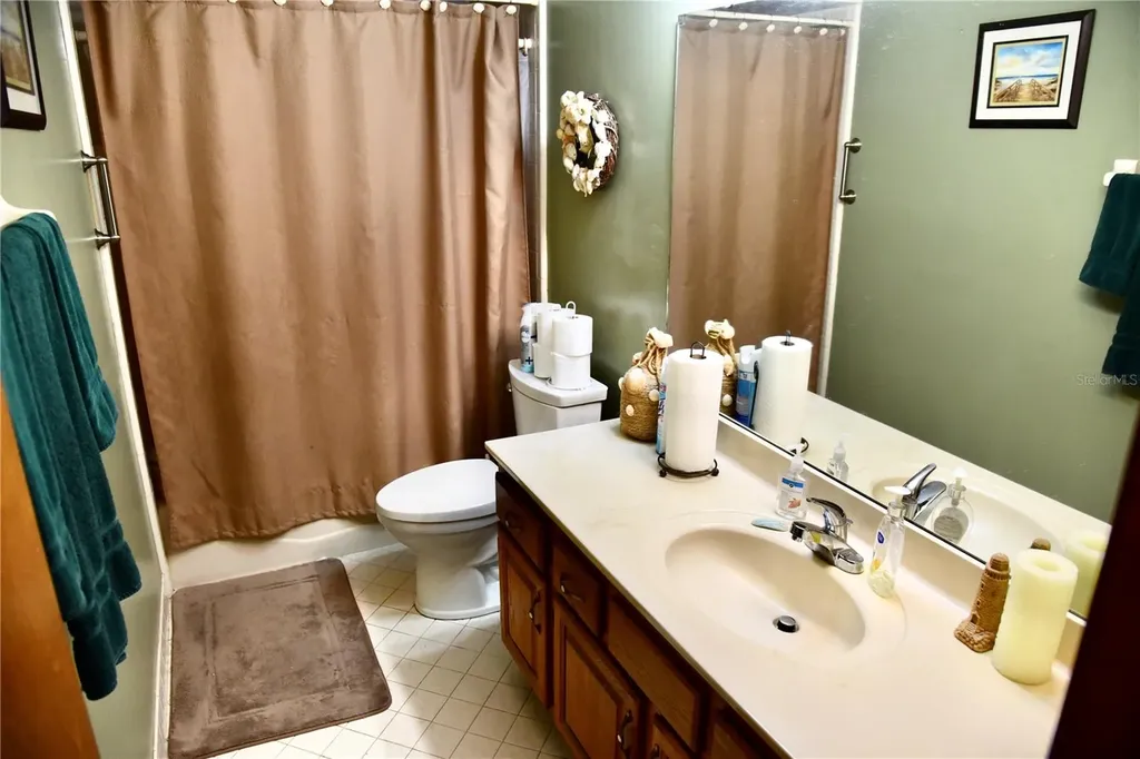 8230 Lenox Avenue Jacksonville FL 32221