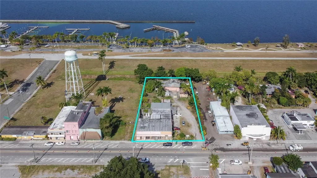 185 E Main Street Pahokee FL 33476