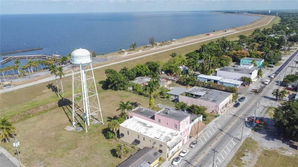 185 E Main Street Pahokee FL 33476