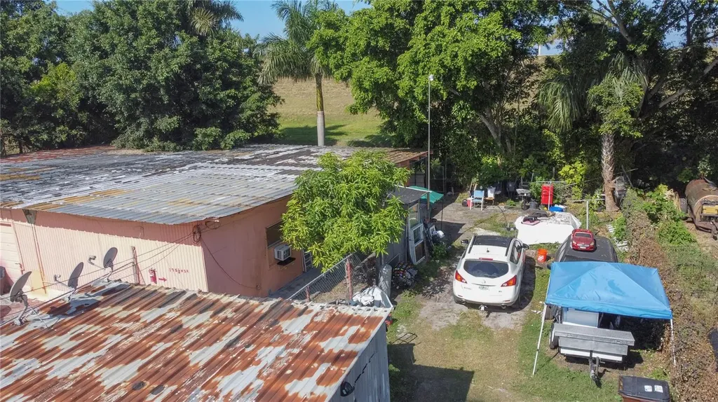 185 E Main Street Pahokee FL 33476